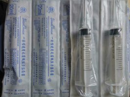 一次性使用低阻力注射器